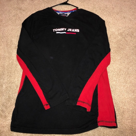 Tommy Hilfiger Other - Vintage Tommy Hilfiger Tommy Jeans pullover!